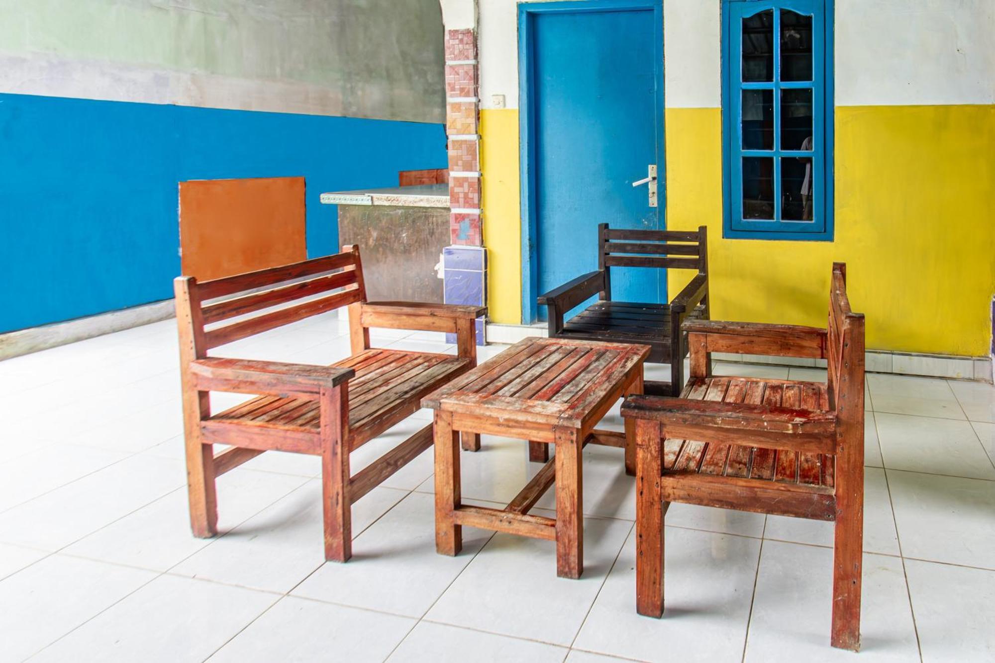 Oyo 93359 Kawi Homestay برايا المظهر الخارجي الصورة
