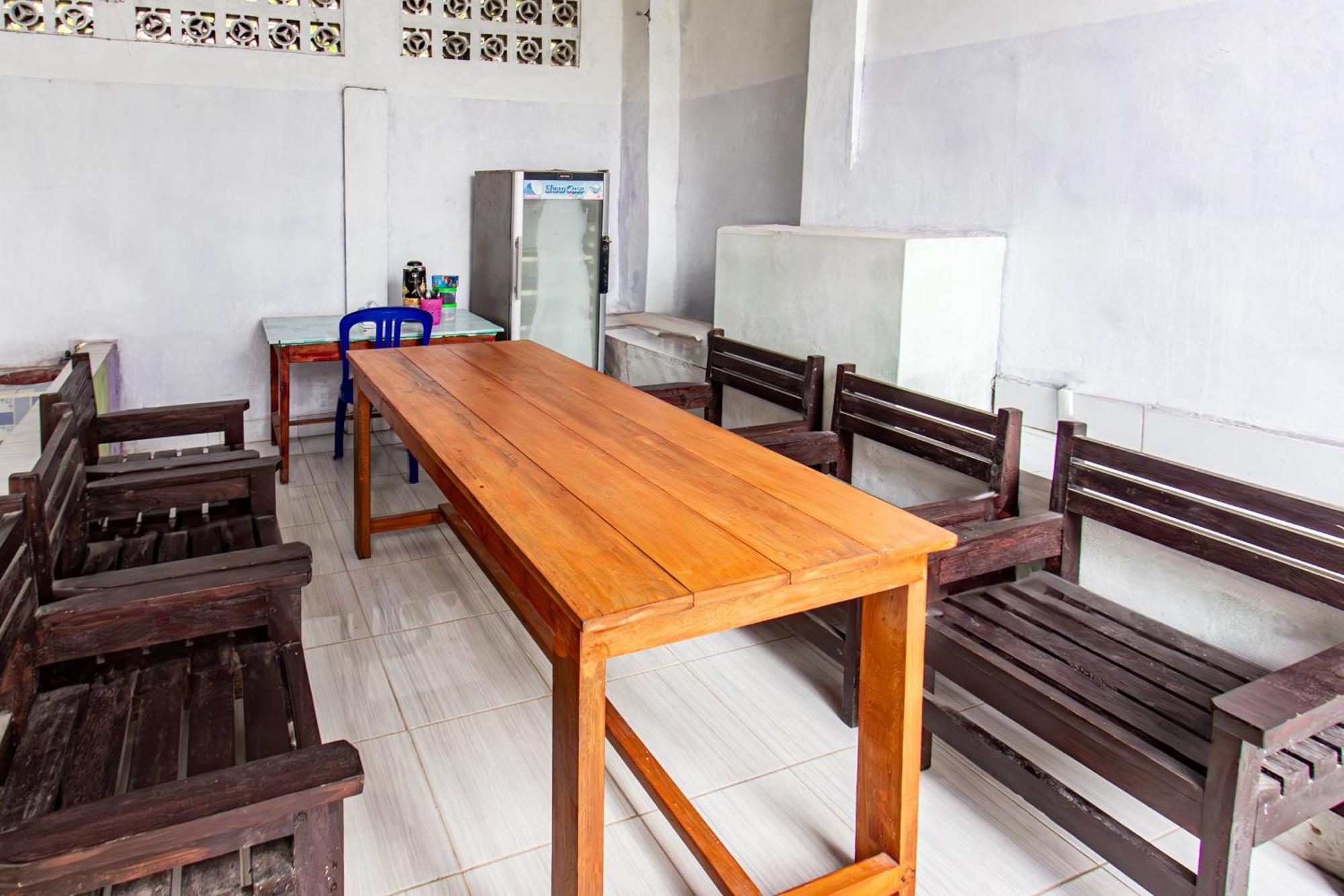 Oyo 93359 Kawi Homestay برايا المظهر الخارجي الصورة